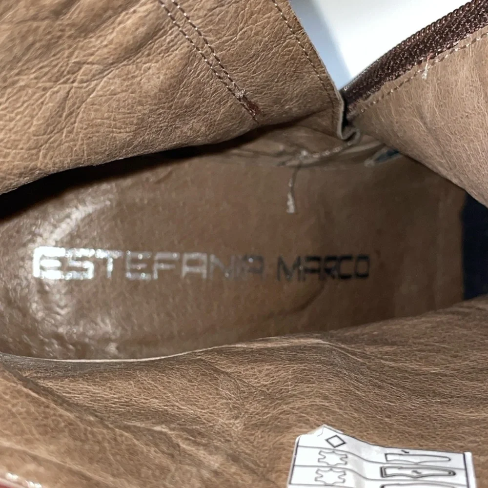 Estefania Marco brown leather heel booties. Tassles. Made in Spain. Size EUR 40.